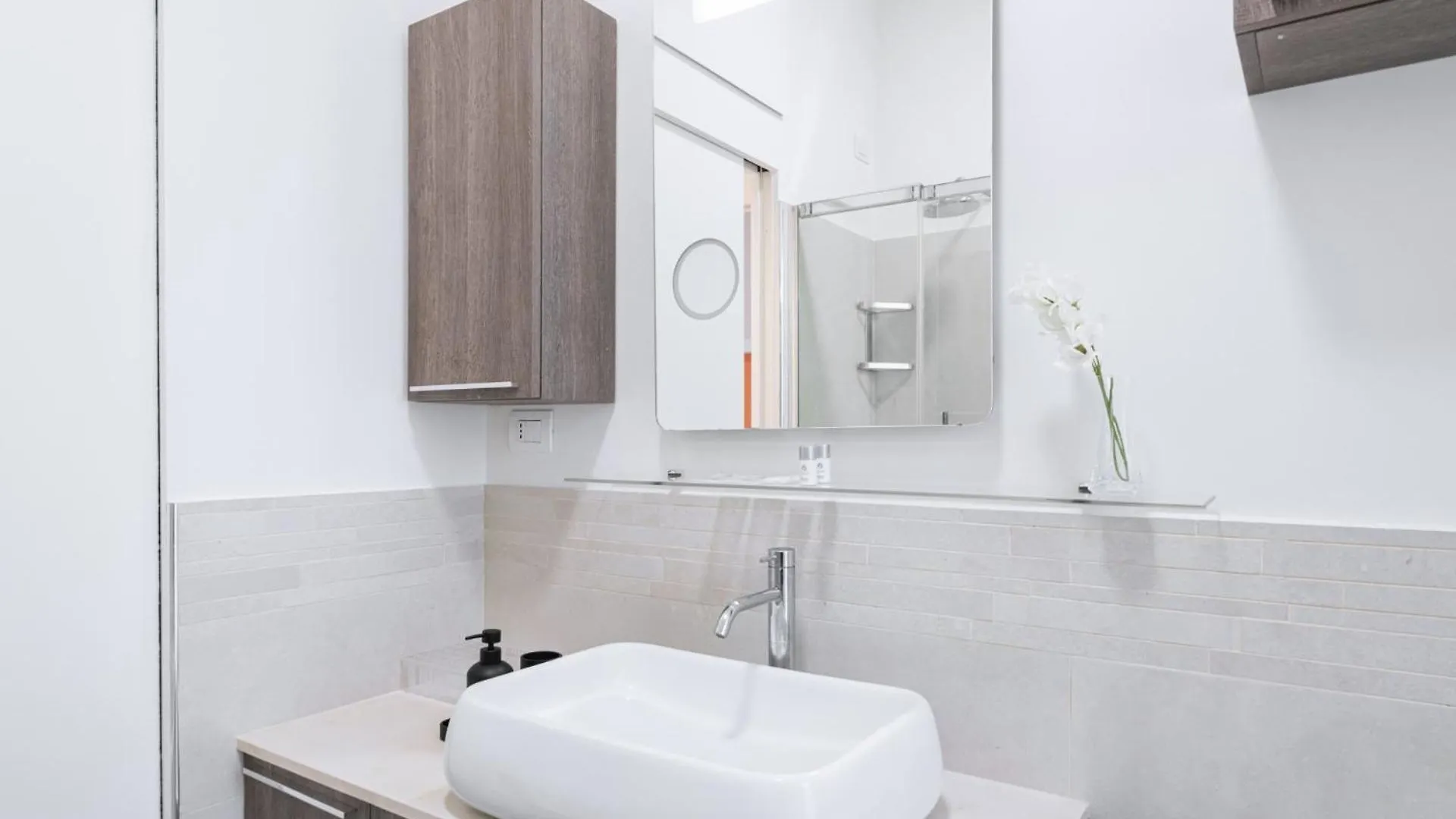 Easylife - Stile Ed Eleganza In Sant'Agostino Apartment Milan Italy