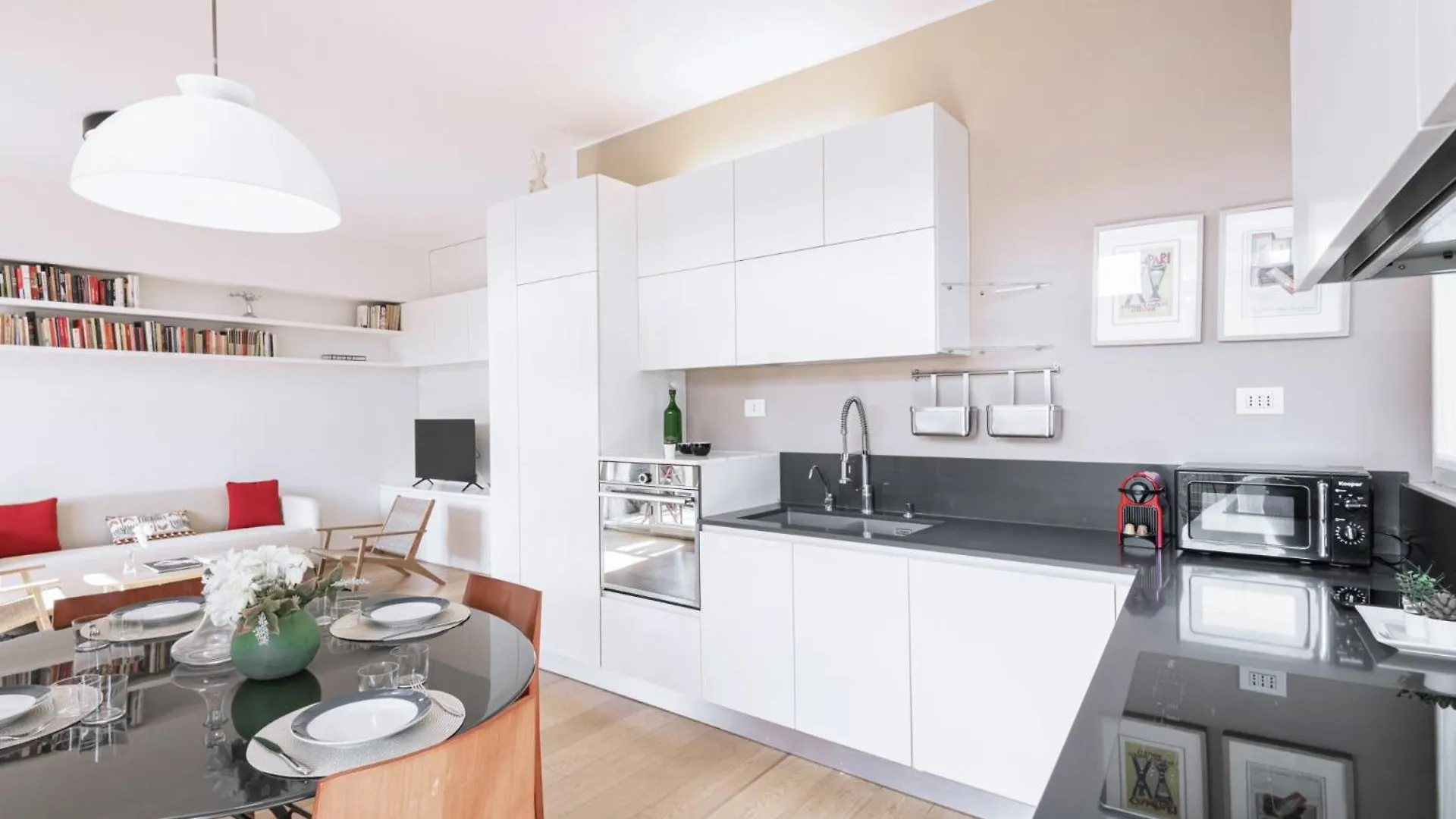 Easylife - Stile Ed Eleganza In Sant'Agostino Apartment Milan 0*,  Italy