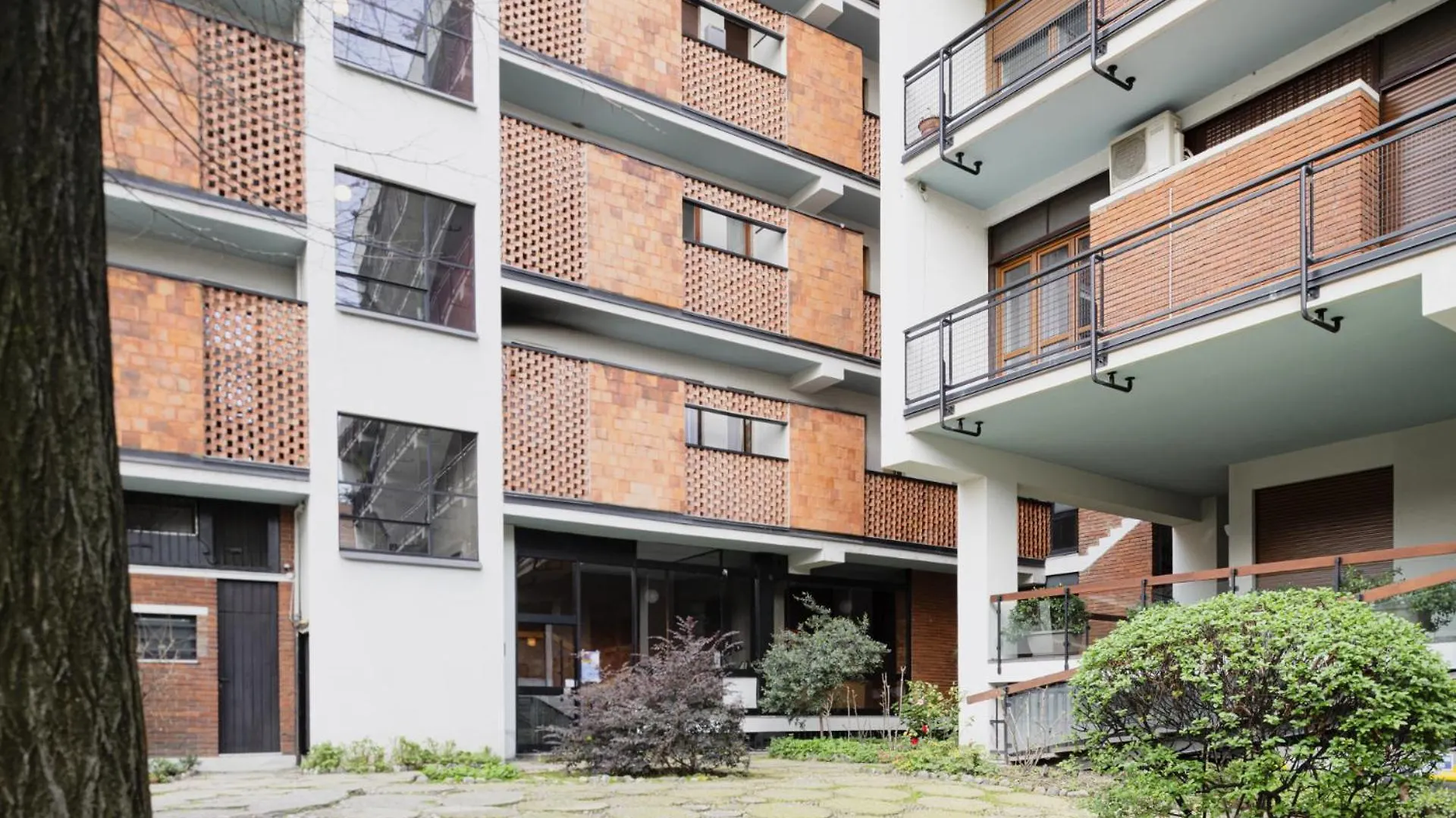 Easylife - Stile Ed Eleganza In Sant'Agostino Apartment Milan